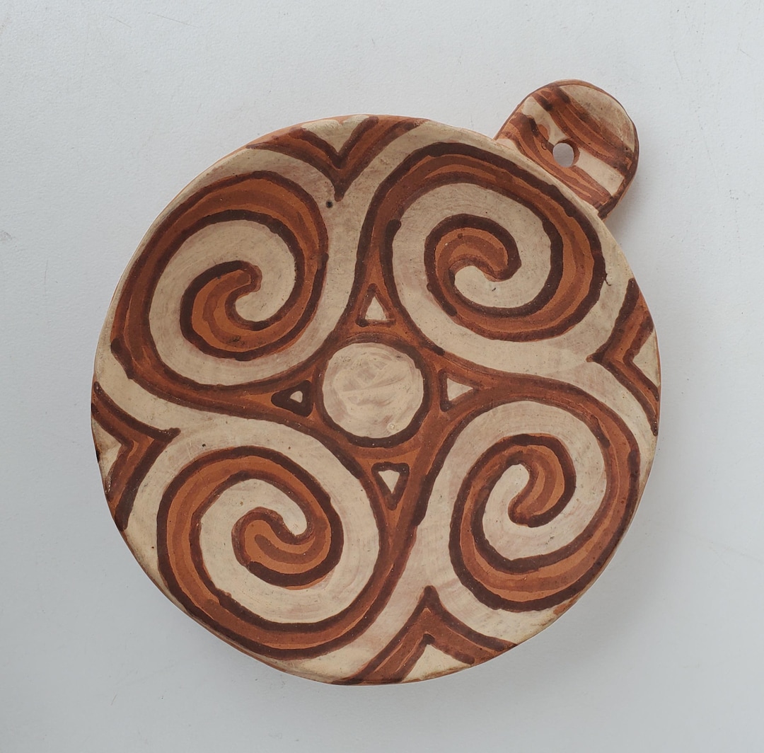 Romanian ceramic patterns
